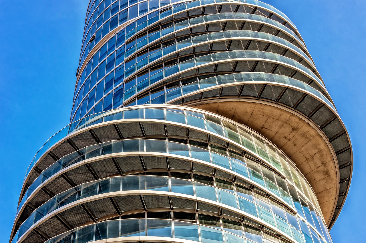 découvrez comment investir dans l'immobilier efficacement. conseils, stratégies et astuces pour réussir votre investissement immobilier et maximiser votre rentabilité.