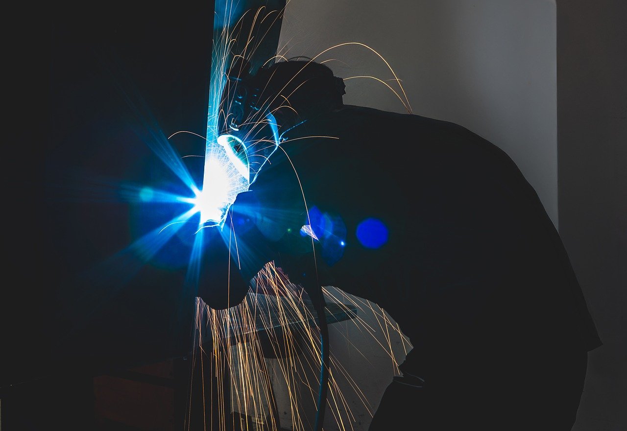 découvrez le rôle et les missions du comité d’entreprise, instance représentant les employés au sein de l’entreprise pour défendre leurs droits, améliorer les conditions de travail et participer au dialogue social.