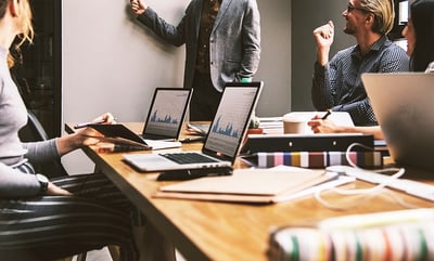 Carrousel LinkedIn : comment booster son engagement en 2025 ?