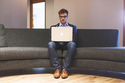 Leadership éclairé : 5 conseils pour inspirer votre équipe au quotidien